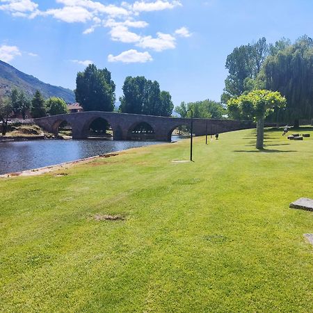 Casa Rural El Pajar Navaluenga Eksteriør billede